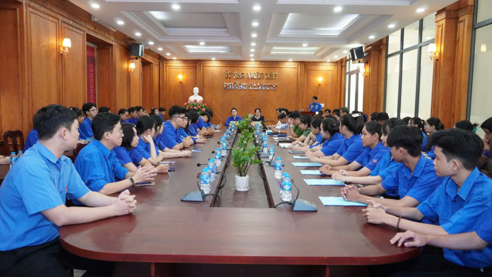 Quang cảnh buổi đối thoại