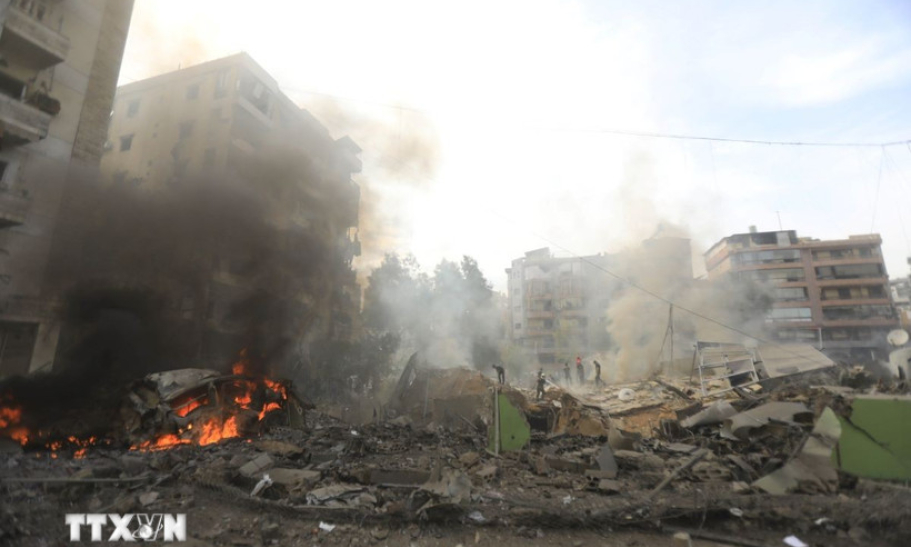 Israel không kích cơ sở hạ tầng của Hezbollah ở Liban