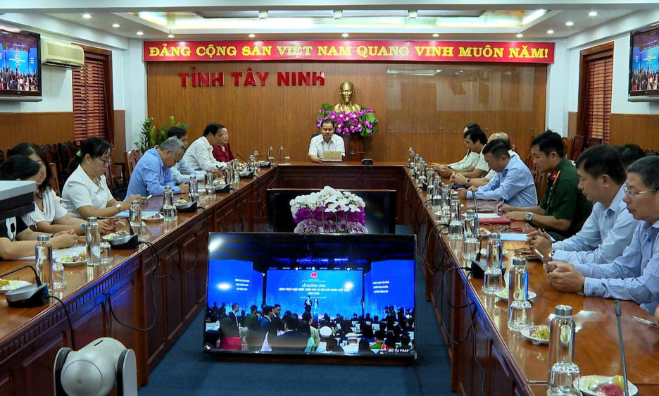 Hội đồng Phối hợp phổ biến, giáo dục pháp luật Trung ương tổ chức Lễ hưởng ứng Ngày Pháp luật Việt Nam