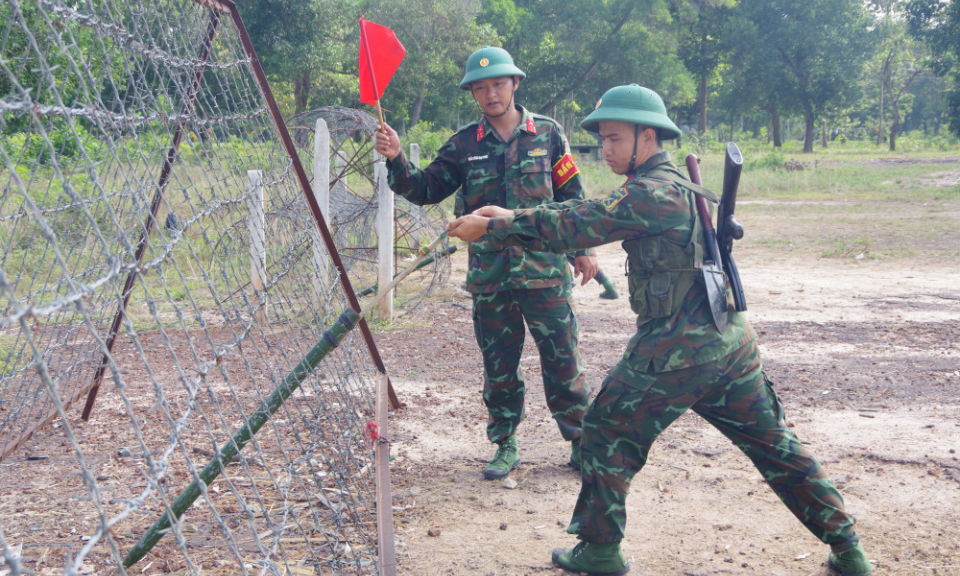 Ở đâu khó, có công binh