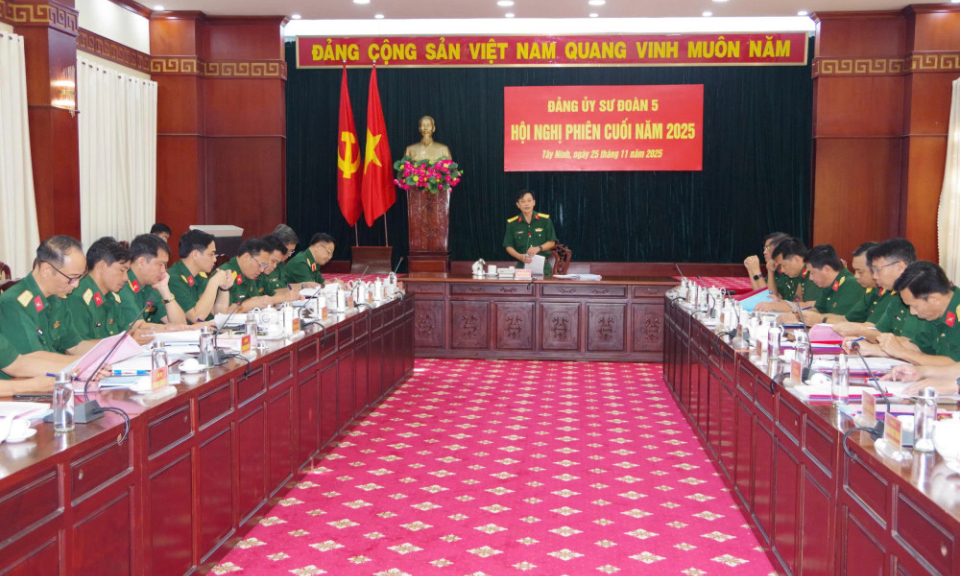 Sư đoàn 5 lãnh đạo hoàn thành xuất sắc nhiệm vụ năm 2025