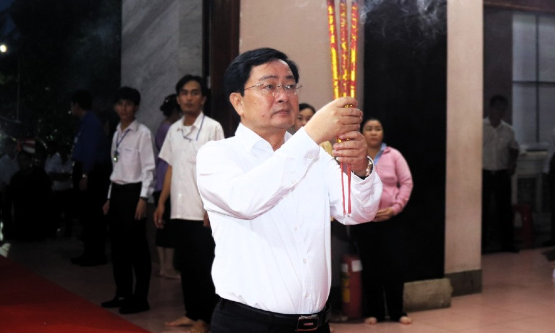 Lãnh đạo tỉnh dâng hương tưởng niệm Anh hùng dân tộc Nguyễn Trung Trực