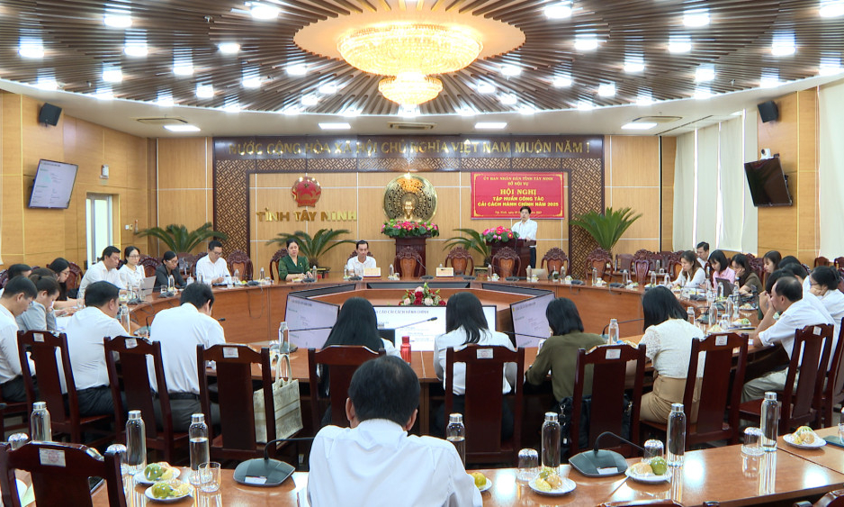 Tây Ninh: Tập huấn công tác cải cách hành chính năm 2025