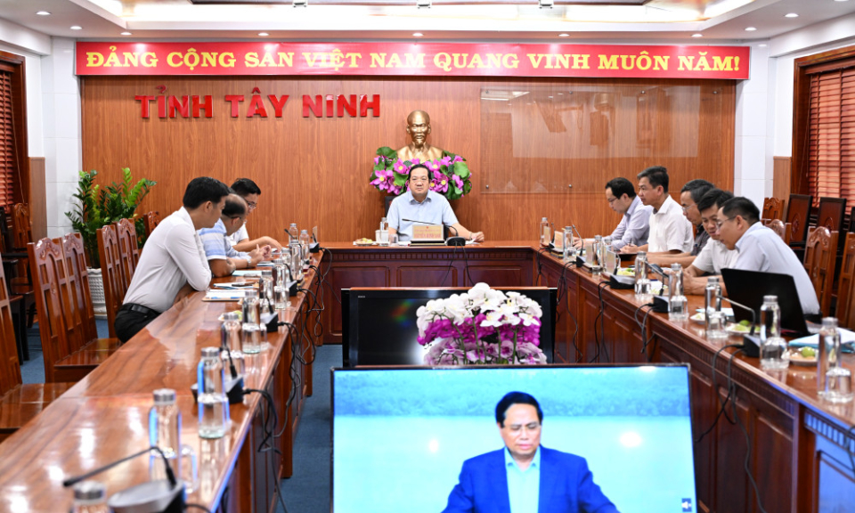 Quyết tâm hoàn thành, đưa vào khai thác 3.000km đường bộ cao tốc