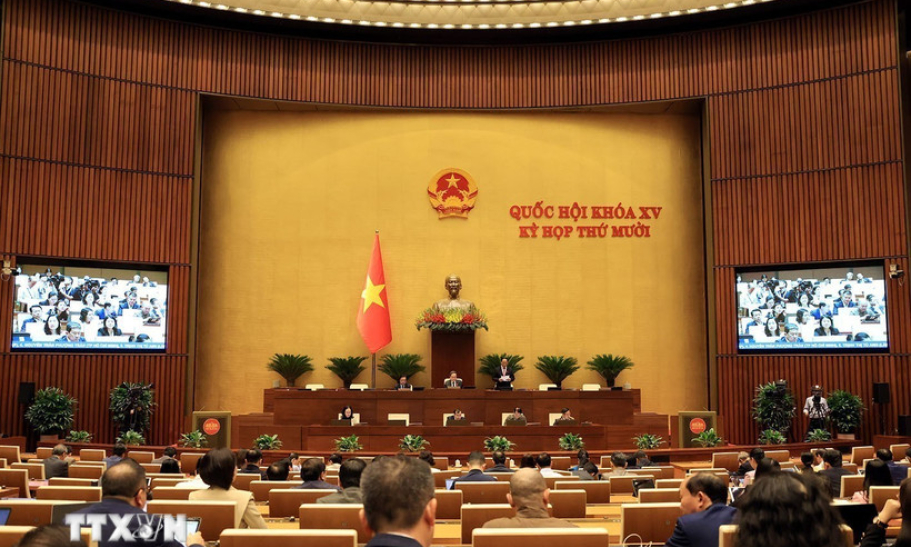 Tuần làm việc thứ 4, Kỳ họp thứ 10: Quốc hội xem xét nhiều nội dung quan trọng