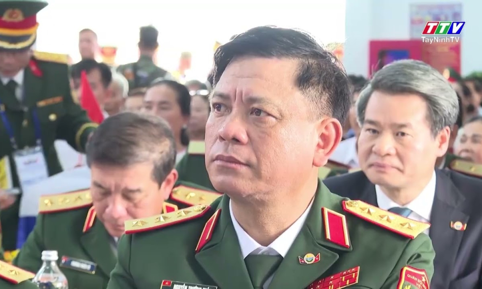 Kết nghĩa cụm dân cư hai bên biên giới Việt Nam - Campuchia