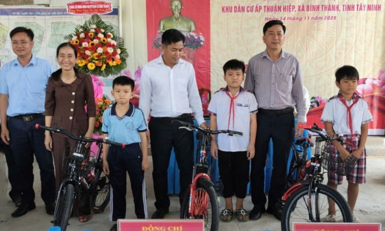 Ấp Thuận Hiệp, xã Bình Thành tổ chức Ngày hội Đại đoàn kết toàn dân tộc năm 2025