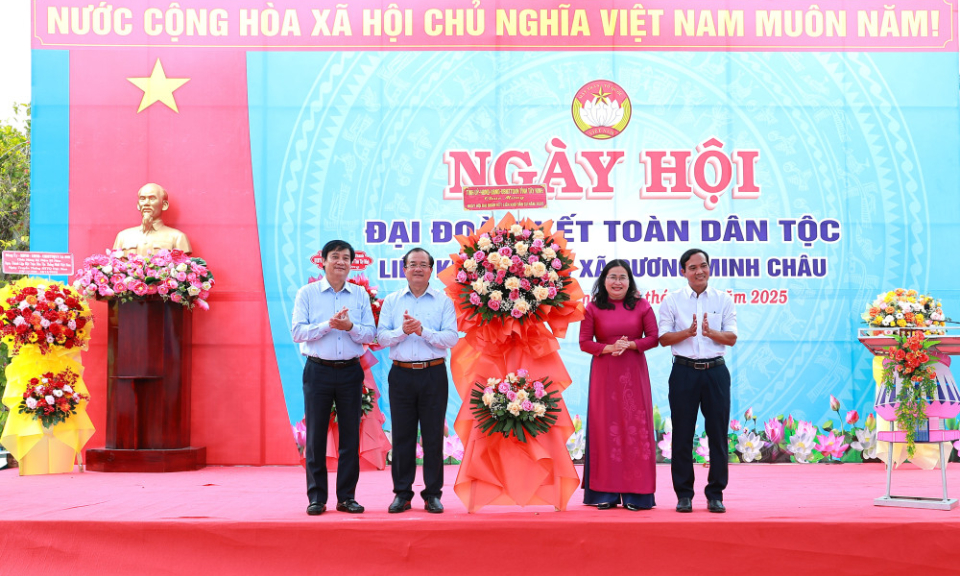 Xã Dương Minh Châu: Rộn ràng Ngày hội Đại đoàn kết toàn dân tộc