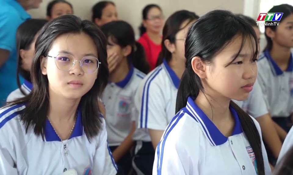 Đại tướng Nguyễn Trọng Nghĩa dự Ngày hội Đại đoàn kết toàn dân tộc tại Tây Ninh