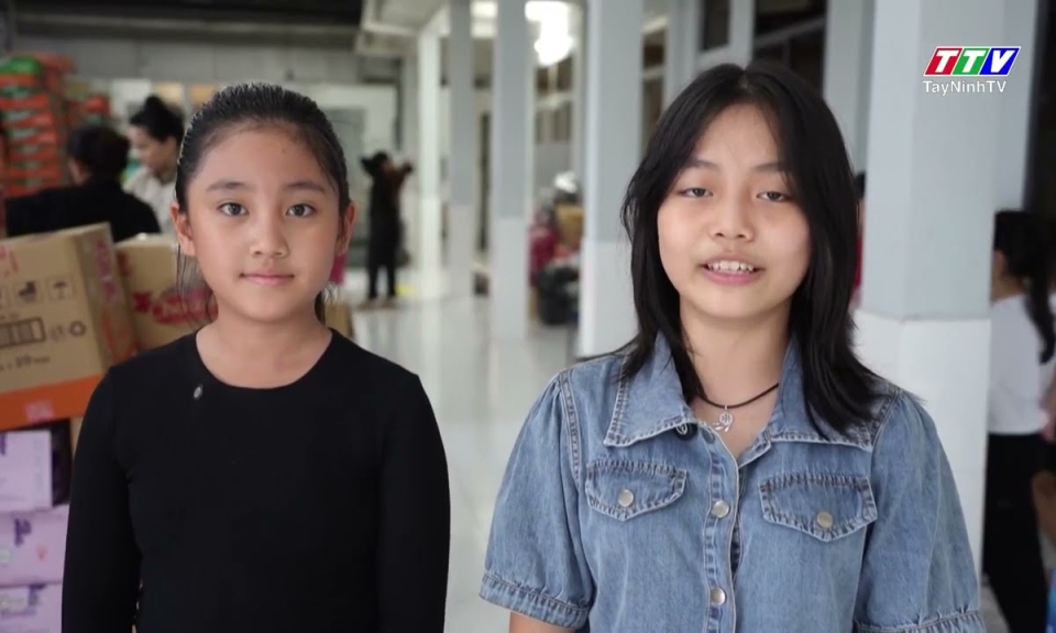 Người dân Tây Ninh hướng về đồng bào vùng lũ