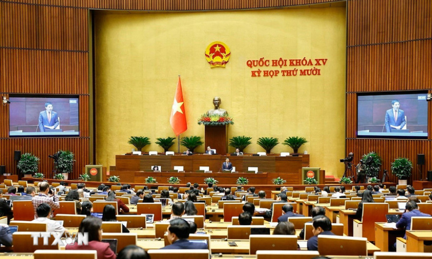 Hôm nay, Quốc hội thảo luận về dự án Luật Tiết kiệm, chống lãng phí