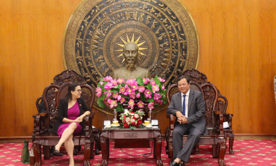 Lãnh đạo tỉnh Tây Ninh tiếp Tổng Lãnh sự Cộng hòa Cuba tại TP.Hồ Chí Minh