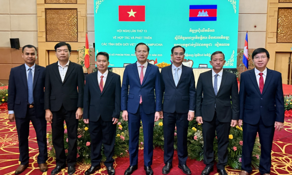 Tây Ninh đẩy mạnh hợp tác và phát triển vùng biên giới bền vững