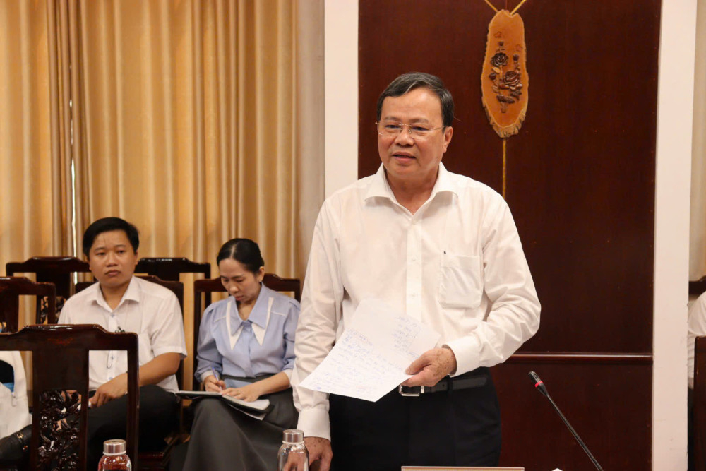 Chủ tịch UBND tỉnh T&acirc;y Ninh L&ecirc; Văn Hẳn l&agrave;m việc với l&atilde;nh đạo VIDC