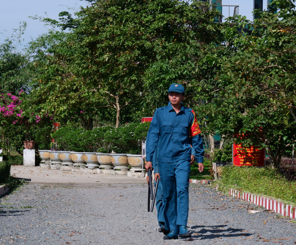 Chốt dân quân thường trực luôn duy trì nghiêm chế độ tuần tra, phối hợp các lực lượng thực hiện nhiệm vụ bảo vệ biên giới