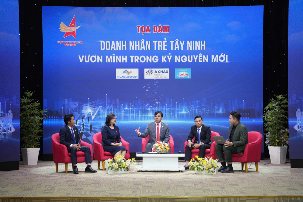 Doanh nh&acirc;n trẻ T&acirc;y Ninh vươn m&igrave;nh trong kỷ nguy&ecirc;n mới