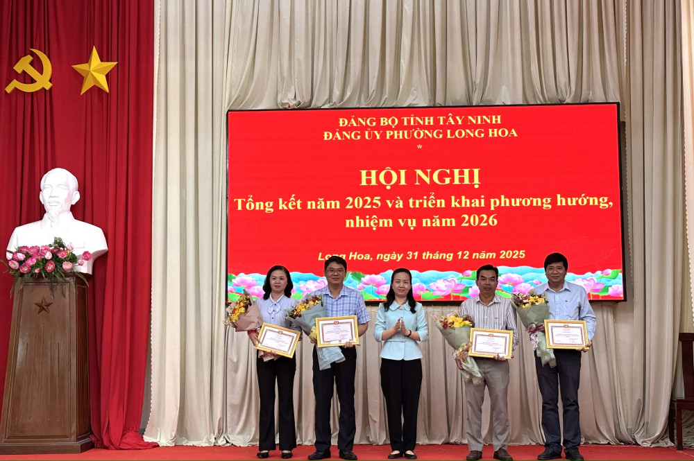 Đảng ủy phường Long Hoa triển khai phương hướng, nhiệm vụ năm 2026