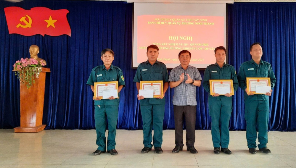 Phường Ninh Thạnh triển khai hiệu quả nhiệm vụ qu&acirc;n sự, quốc ph&ograve;ng