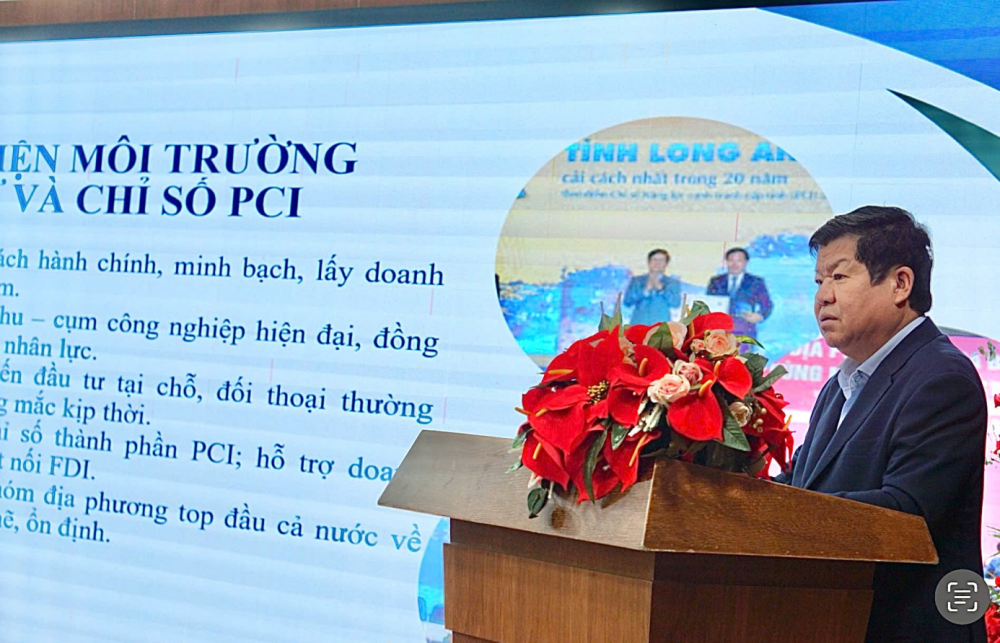 Phó Giám đốc Sở Tài chính Tây Ninh Trần Văn Tươi phát biểu tại buổi toạ đàm