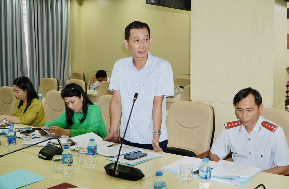 Đại diện sở, ngành tỉnh phát biểu tại hội nghị