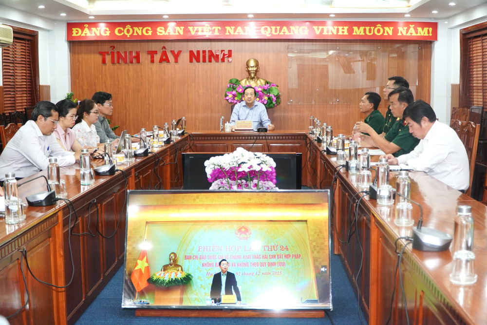 Ủy viên Ban Thường vụ Tỉnh ủy, Phó Chủ tịch UBND tỉnh Nguyễn Minh Lâm chủ trì tại điểm cầu tỉnh Tây Ninh 