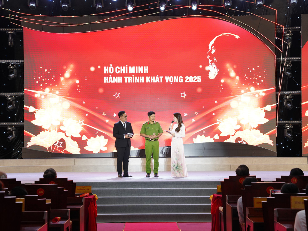 Phần giao lưu với điển hình của tỉnh Tây Ninh