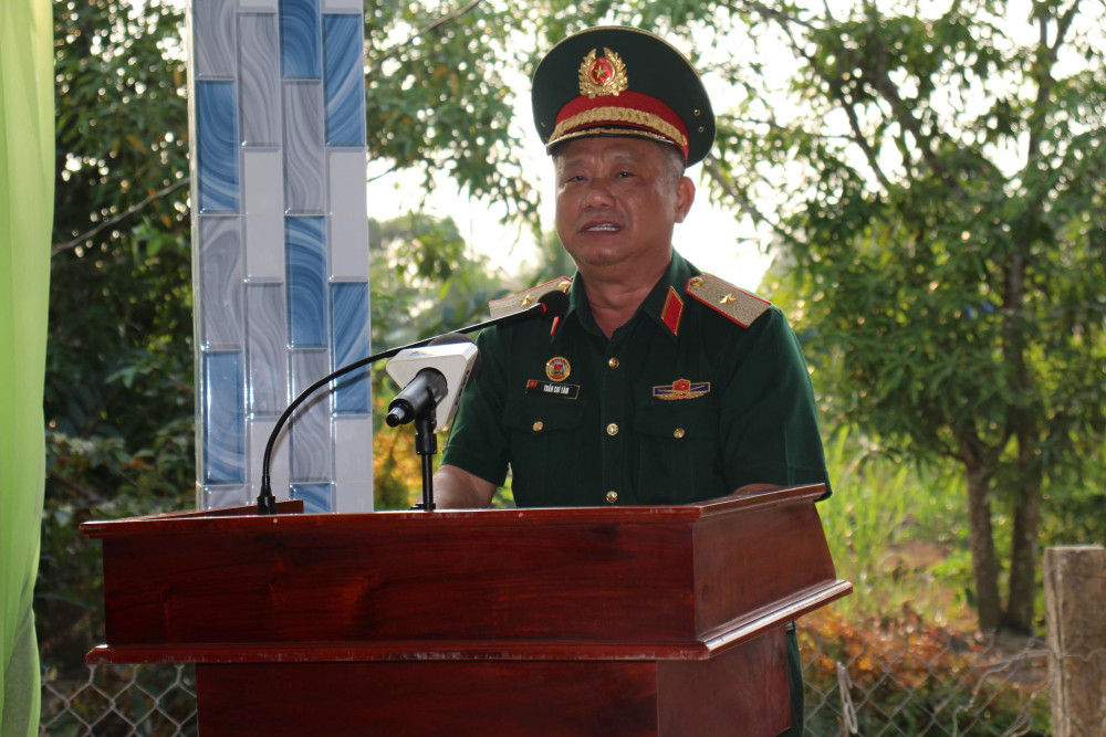 Thiếu tướng Trần Chí Tâm - Phó Chính ủy Quân khu 7 phát biểu tại lễ khánh thành