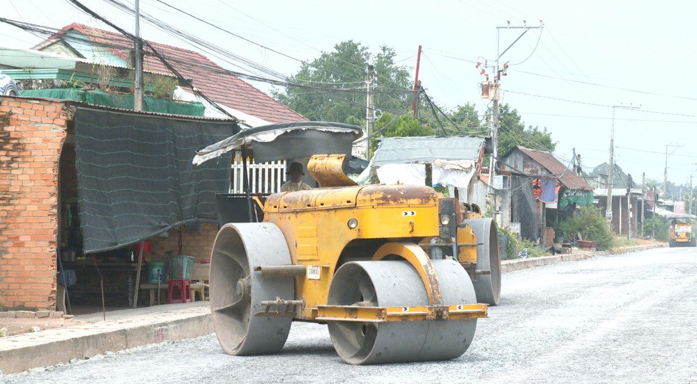 Tiến độ thi công một số tuyến đường còn chậm