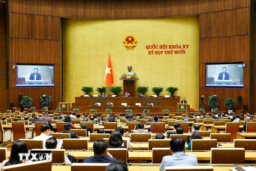 Quốc hội làm việc tại nghị trường (Ảnh: Doãn Tấn/TTXVN)