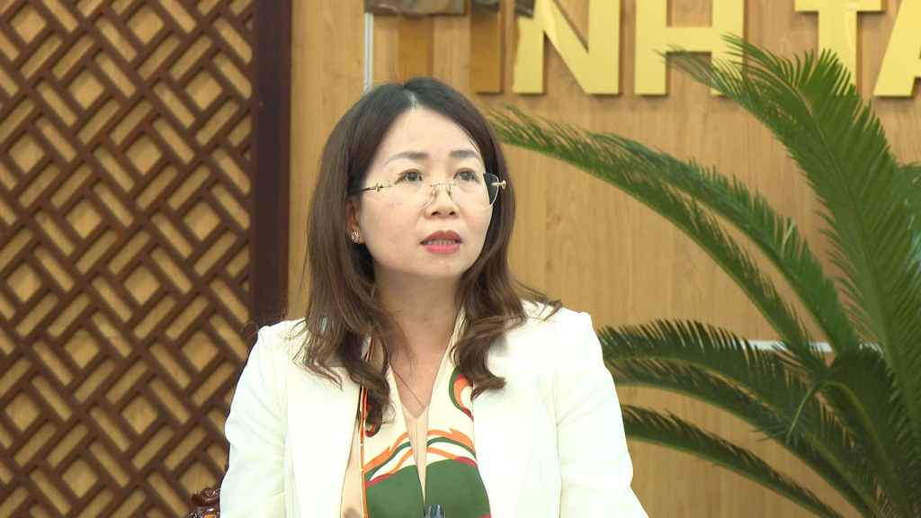 Phó Viện trưởng Viện Chiến lược và Chính sách kinh tế - tài chính Lê Thị Thùy Vân phát biểu tại hội nghị