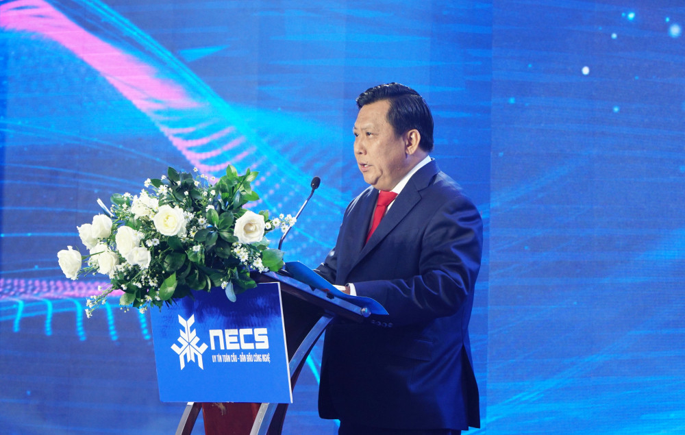 Phó Chủ tịch UBND tỉnh Huỳnh Văn Sơn phát biểu tại sự kiện