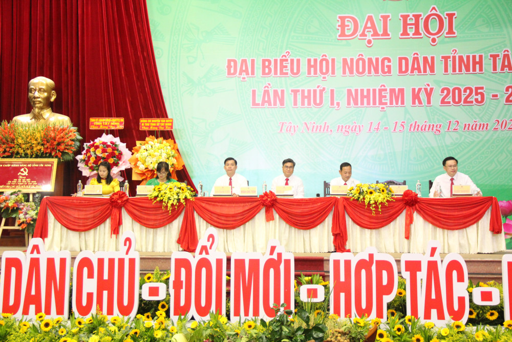 Đoàn Chủ tịch Đại hội đại biểu Hội Nông dân tỉnh Tây Ninh lần thứ I, nhiệm kỳ 2025-2030