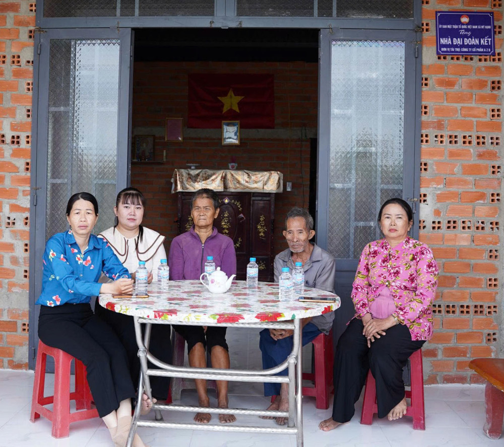 MTTQ các cấp và các tổ chức thành viên tiếp tục đẩy mạnh tuyên truyền, vận động, tập hợp các tầng lớp Nhân dân tham gia các phong trào ở địa phương (Ảnh: Vĩnh Hưng)