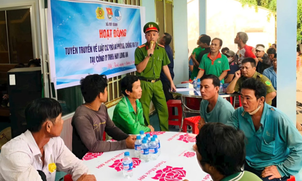 V&igrave; cuộc sống b&igrave;nh y&ecirc;n