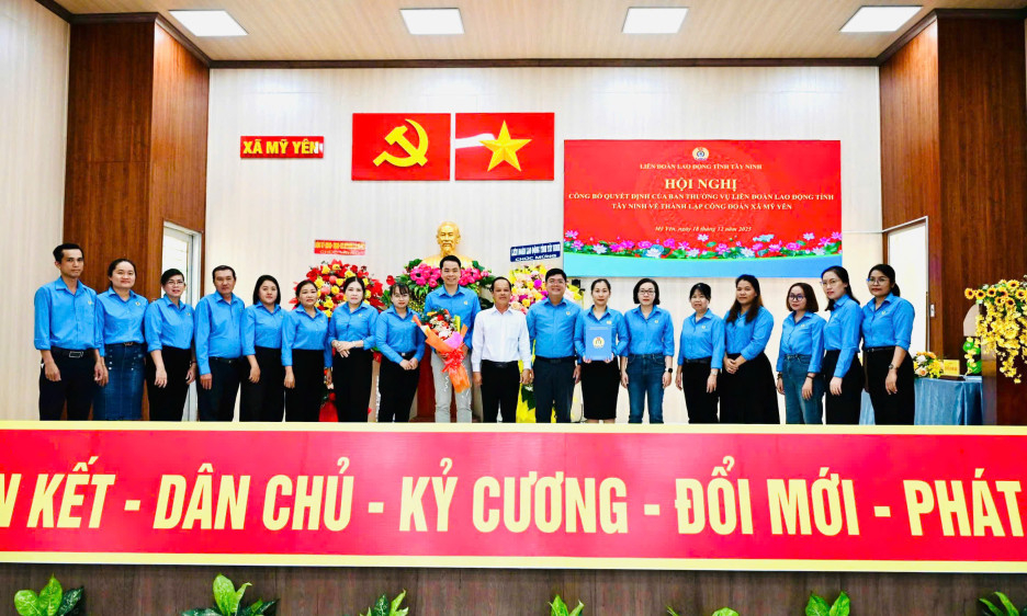 B&agrave; Trần Thị Hồng Yến được chỉ định giữ chức Chủ tịch C&ocirc;ng đo&agrave;n x&atilde; Mỹ Y&ecirc;n