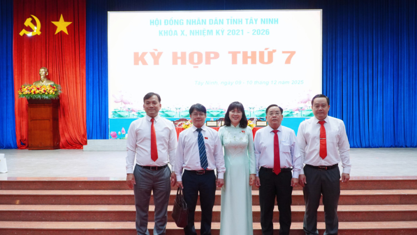 Vừa kinh doanh giỏi, vừa ph&aacute;t huy vai tr&ograve; đại biểu d&acirc;n cử