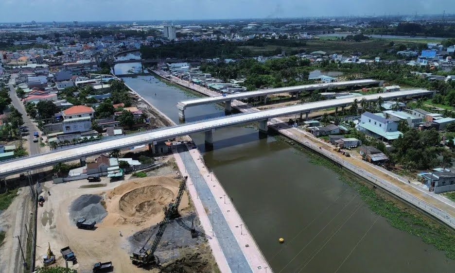 Thi công Đường tỉnh 830E còn vướng giải phóng mặt bằng