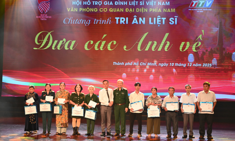 Đưa các anh về - Tri ân các anh hùng liệt sĩ