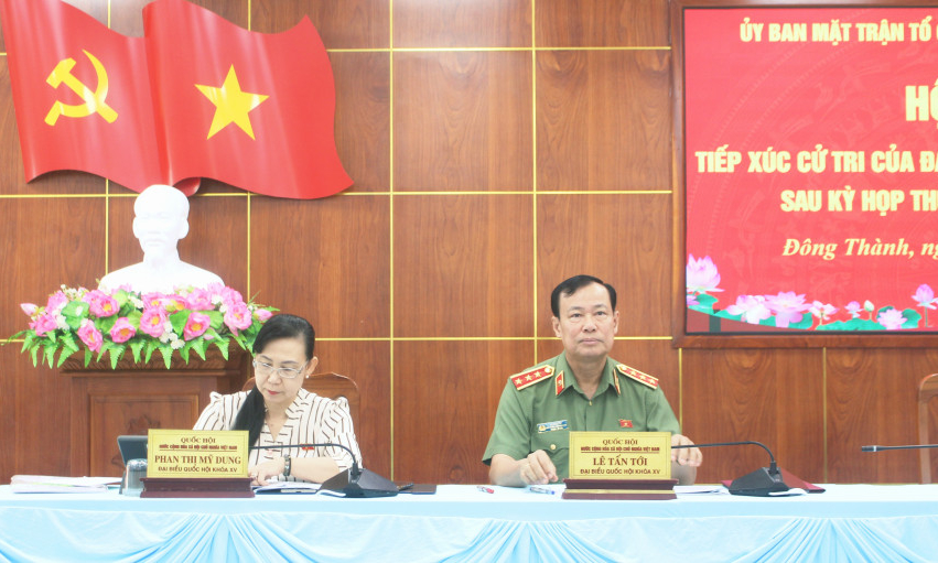 Cử tri xã Đông Thành quan tâm công tác đầu tư hệ thống kè chống sạt lở