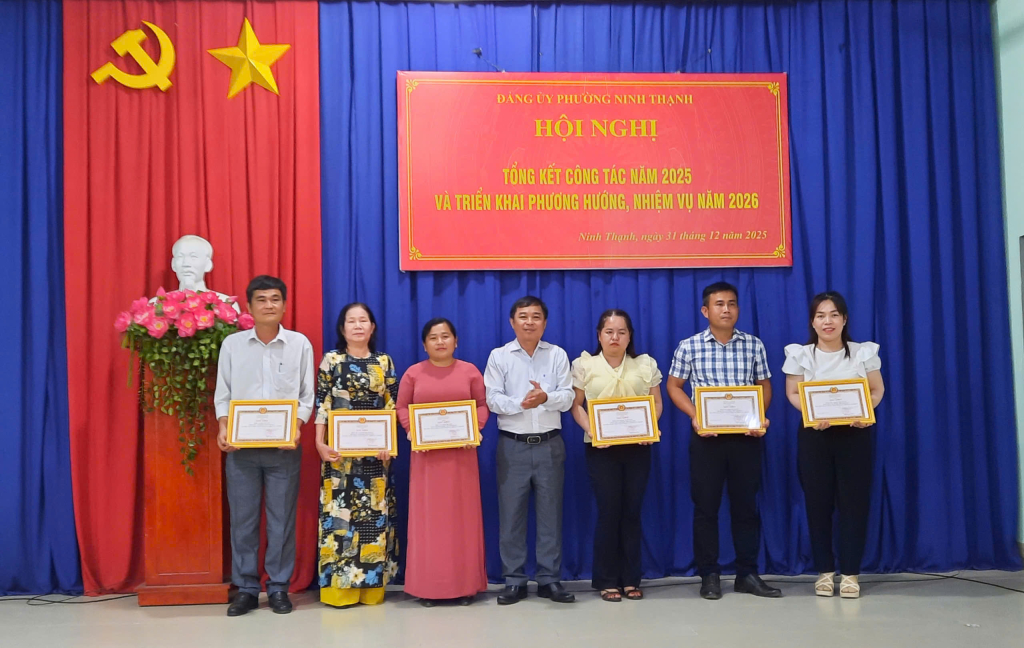 Đảng ủy phường Ninh Thạnh tổng kết c&ocirc;ng t&aacute;c năm 2025