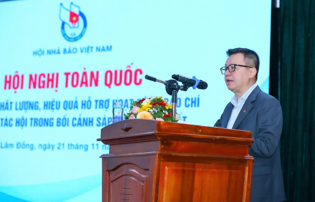 Hội Nh&agrave; b&aacute;o Việt Nam đề nghị tạo điều kiện cho hoạt động Hội Nh&agrave; b&aacute;o địa phương