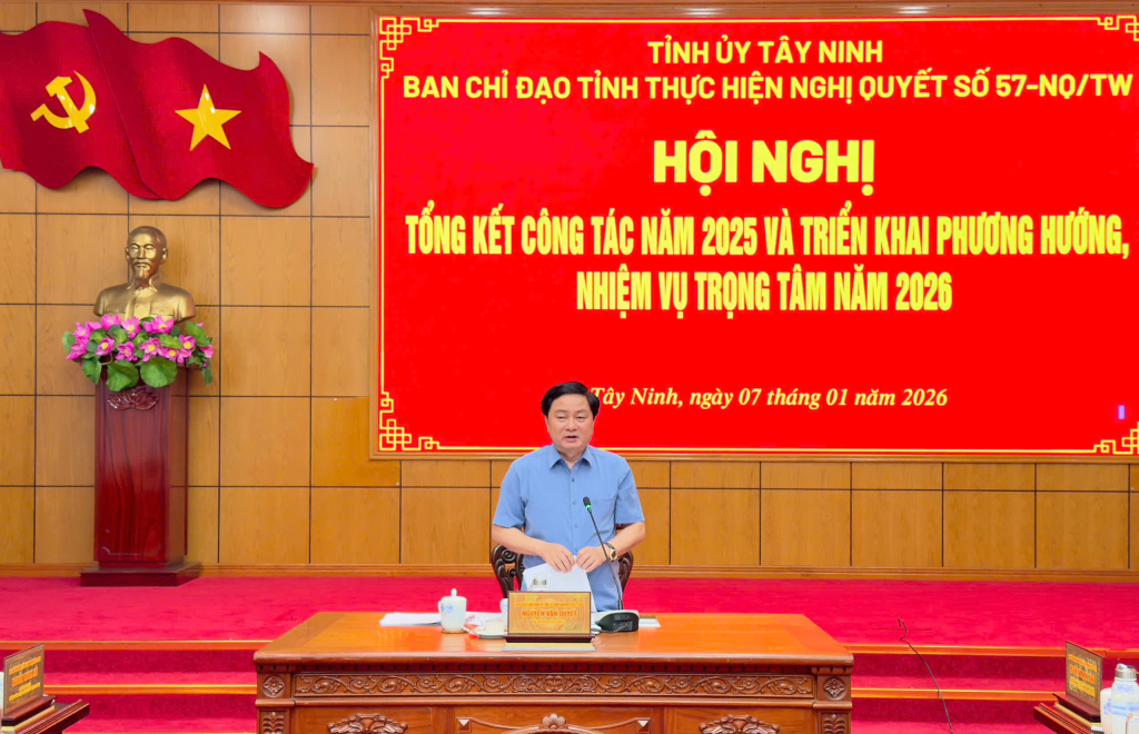 Bí thư Tỉnh ủy, Trưởng Ban Chỉ đạo Nguyễn Văn Quyết đề nghị lấy hiệu quả công việc làm thước đo đánh giá thực hiện Nghị quyết số 57-NQ/TW