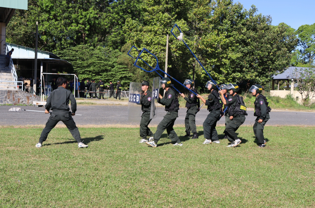 Lực lượng Cảnh sát cơ động tích cực luyện tập, nâng cao nghiệp vụ