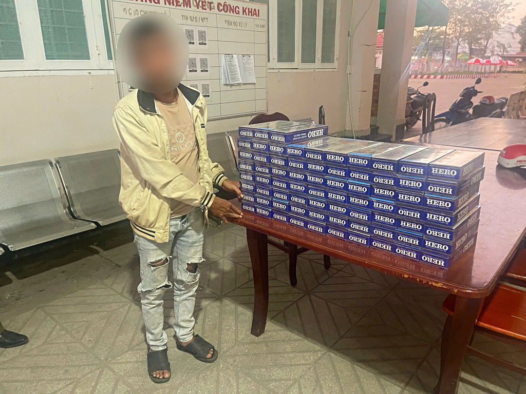 Đối tượng H.V.L. cùng tang vật 