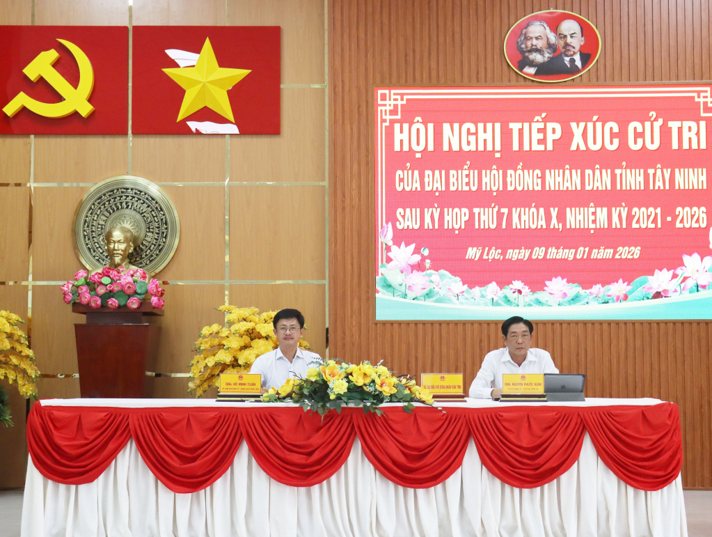 Cử tri x&atilde; Mỹ Lộc, Phước L&yacute; quan t&acirc;m vấn đề m&ocirc;i trường, an to&agrave;n giao th&ocirc;ng