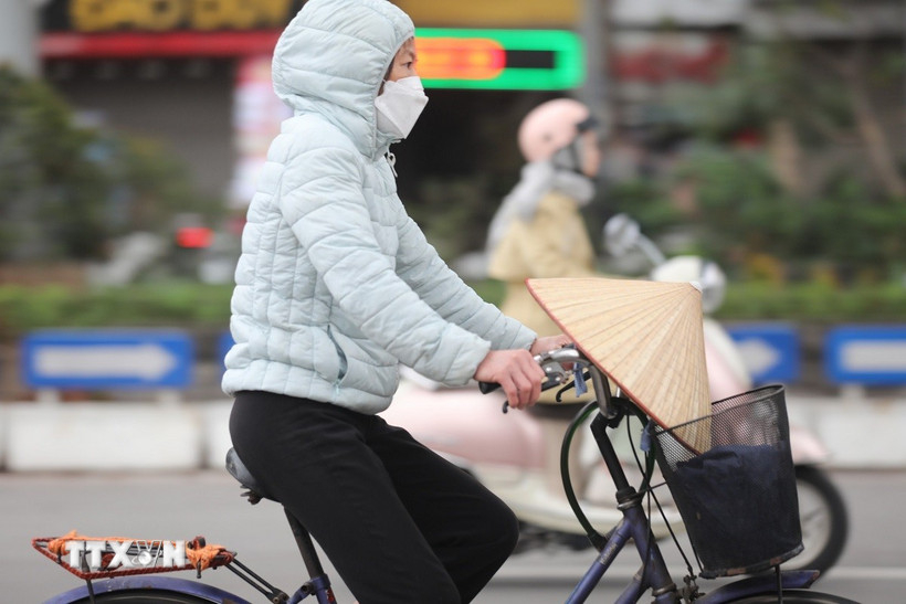 Thời tiết ng&agrave;y 13/1: Cả nước ng&agrave;y nắng, trời r&eacute;t ở nhiều khu vực