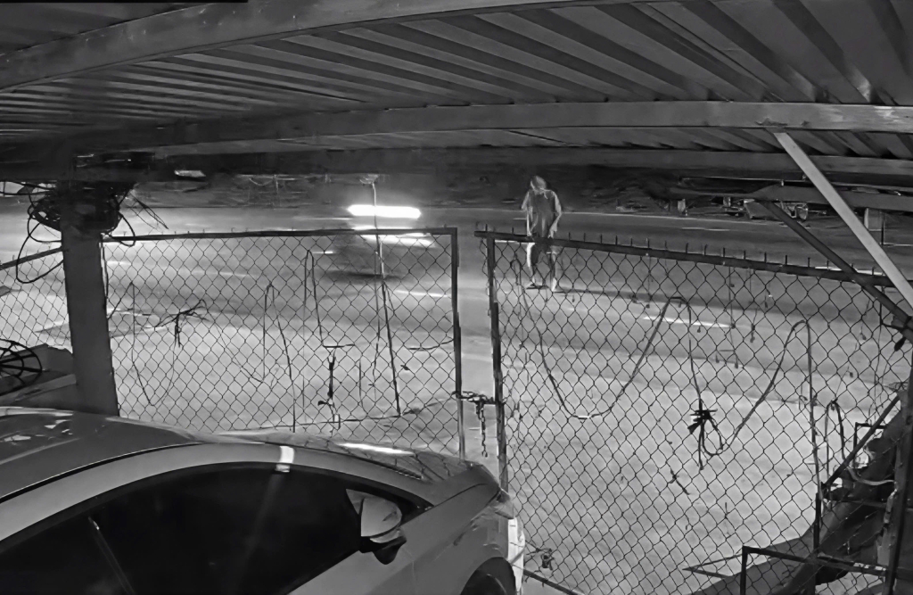 Ông Đào Văn Thạnh trong lúc băng qua đường bị xe mô tô tông thẳng vào người