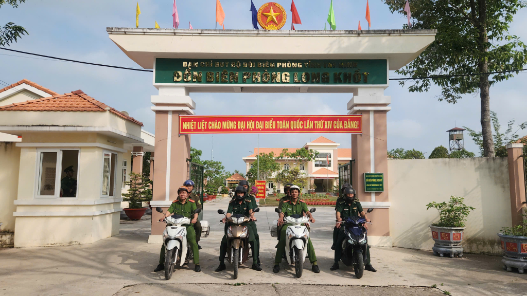 Đồn Bi&ecirc;n ph&ograve;ng Long Khốt giữ vững an ninh bi&ecirc;n giới trước thềm Đại hội XIV của Đảng
