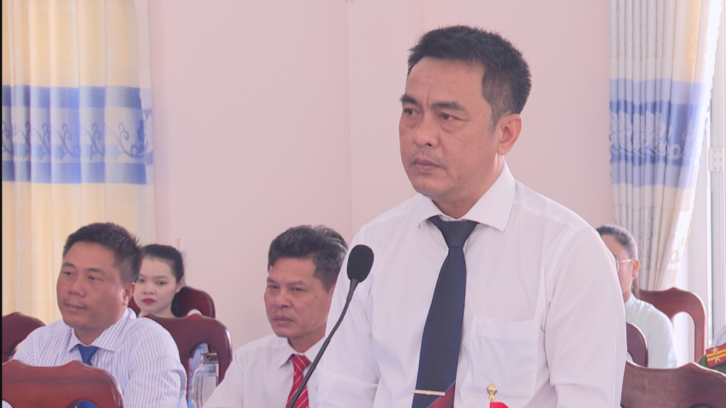  Phó Bí thư Đảng ủy, Chủ tịch UBND xã Tân Hòa Nguyễn Văn Lai chia sẻ thông tin về những kết quả nổi bật trong phát triển kinh tế – xã hội của địa phương