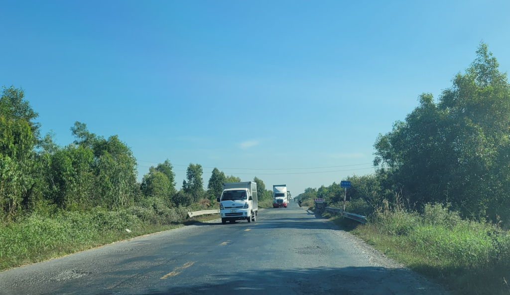 Cử tri kiến nghị mở rộng Đường tỉnh 831